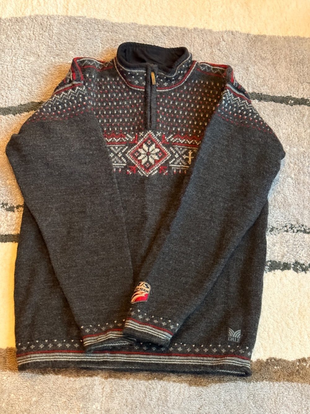 Vintage Dale of Norway USA Ski Team Sweater Large - Picture 3 of 14